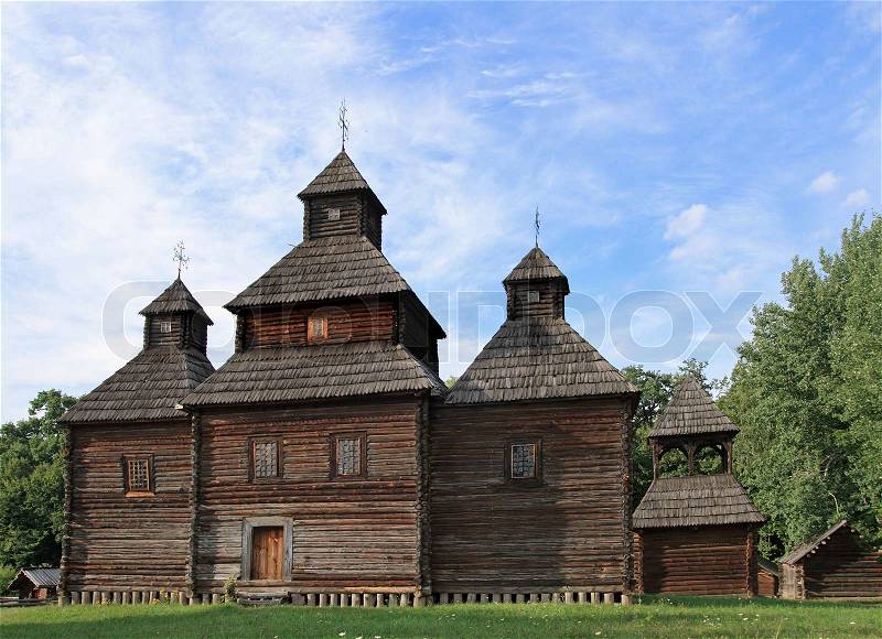 2896726-571857-ukrainian-historical-country-wood-church-museum-of-ukrainian-folk-architecture-in-pirogovo-village-near-kiev.jpg