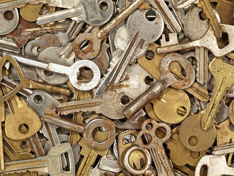 3413419-44191-a-lot-of-old-metal-keys-ta