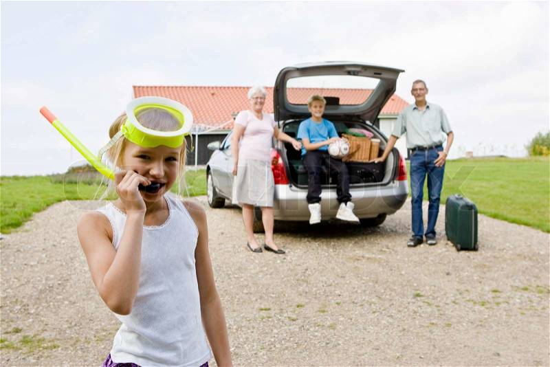 Stock image of \'car, families, holiday\'