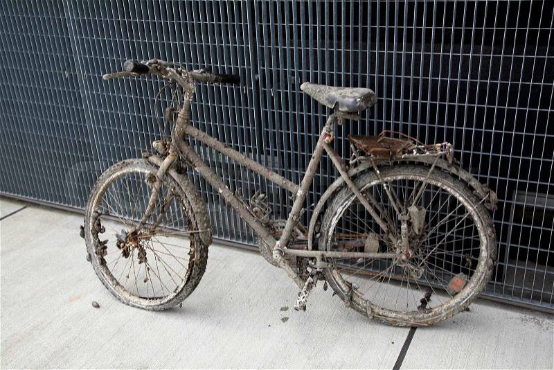 Stolen bike found in the harbor after having been in the water for some time, stock photo