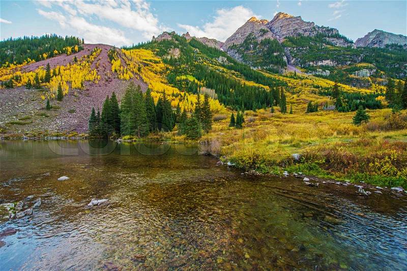 Colorado Fall Scenery. Maroon Bells Lake. Aspen, Colorado, United States. Scenic Colorado, stock photo