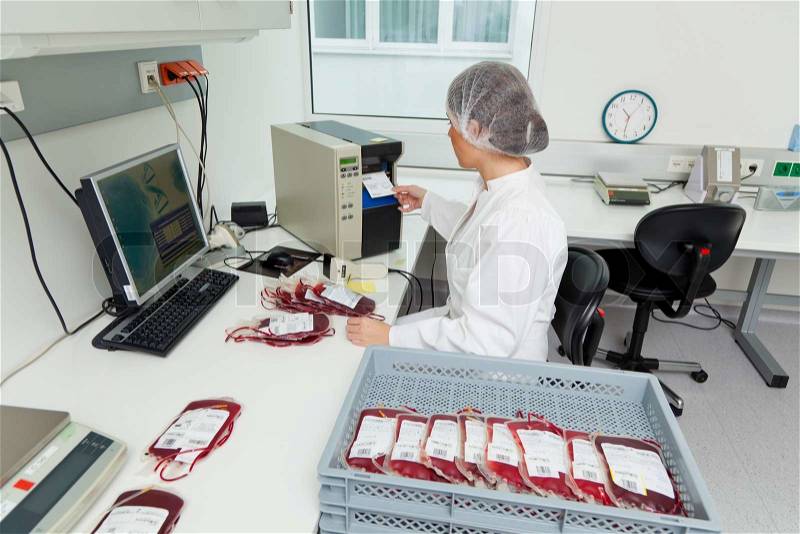 One woman studied in the laboratory, the blood donated blood. Health and Welfare, stock photo