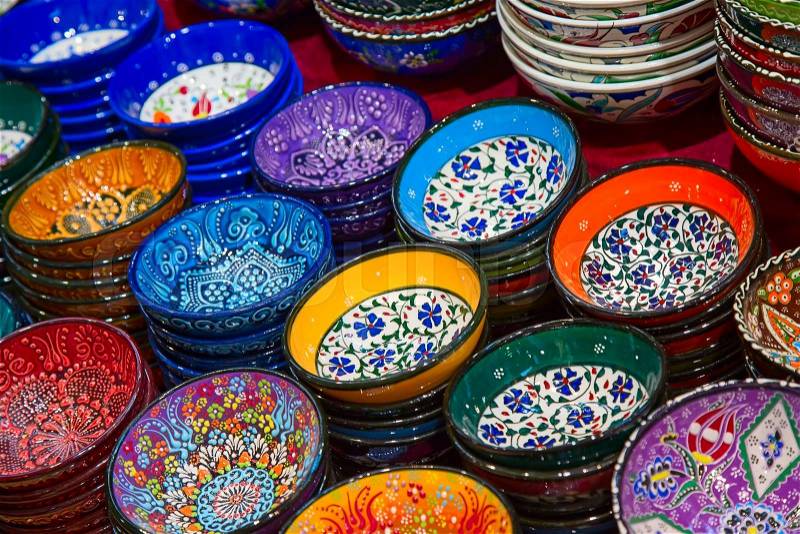 Traditional Turkish ceramics on the Grand Bazaar, stock photo
