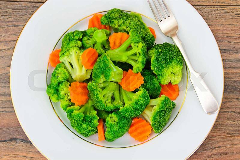 Broccoli and Carrots. Diet Fitness Nutrition Studio Photo, stock photo