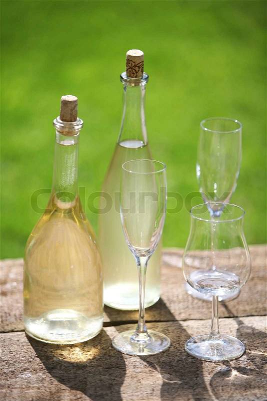 Dandelion wine, stock photo