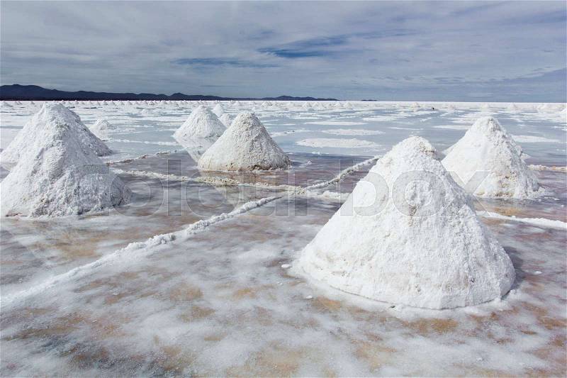 Salar de Uyuni (Salt Flat), Bolivia, stock photo
