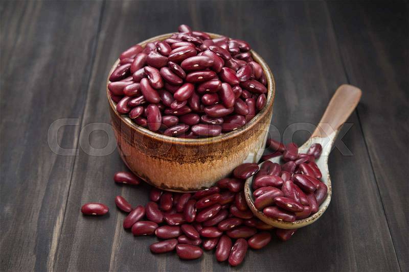 Grains kidney bean in bowl, stock photo