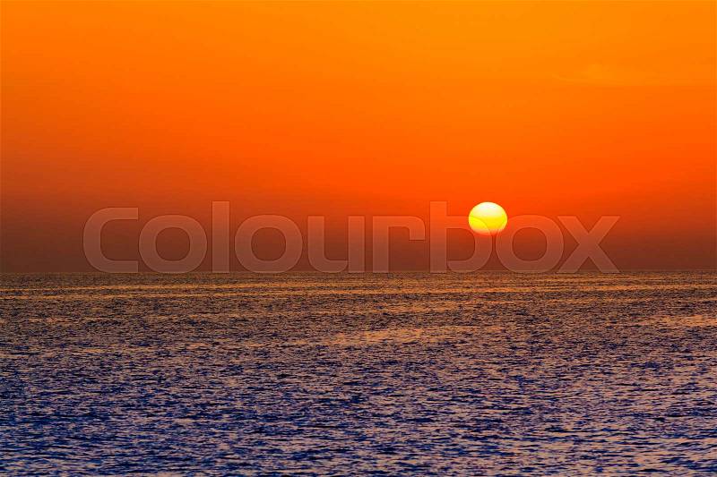 Sunset Sky. sea sunset. beautiful sunset, stock photo