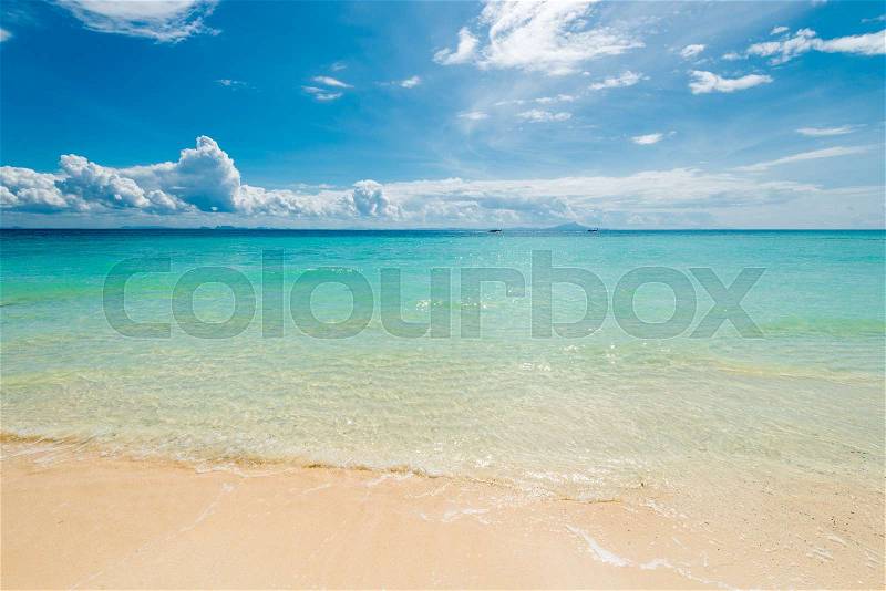 Horizontal landscape - azure sea and beautiful clouds with a view of the horizon, stock photo