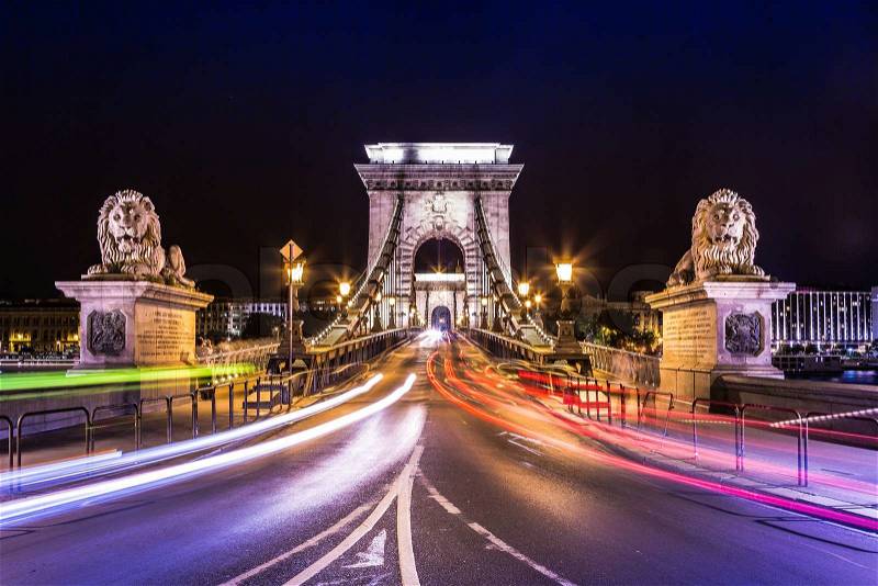 Night view of the famous Chain Bridge in Budapest, Hungary The Hungarian name of the 203 meters long bridge is Lanchid or Szechenyi Lanchid, stock photo