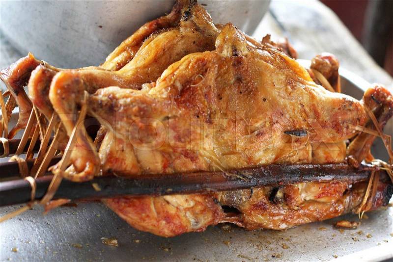 Grilled chicken are cooked to eat, stock photo